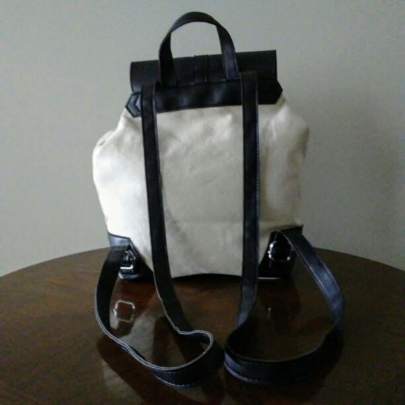 NWOT DEUX LUX Backpack Vegan Leather Canvas - Picture 2 of 8